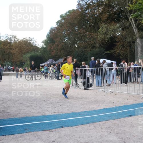 14.09.2025 - Stadtparktriathlon Strokosch-Dieckow http://msf.ph/oto/8901612 14.09.2025 15:04:59 Ziel 1792, 1812, 1838 meine-sportfotos.de