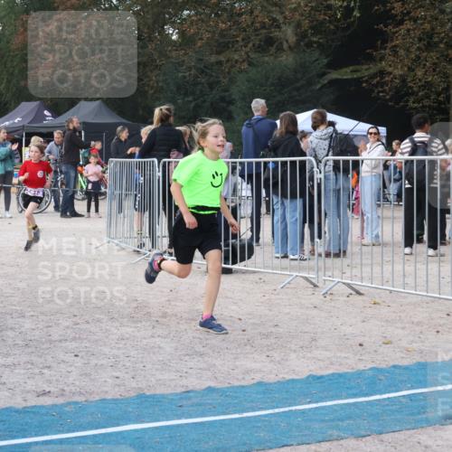 14.09.2025 - Stadtparktriathlon Strokosch-Dieckow http://msf.ph/oto/8901629 14.09.2025 15:05:04 Ziel 1792, 1801, 1813, 1838 meine-sportfotos.de
