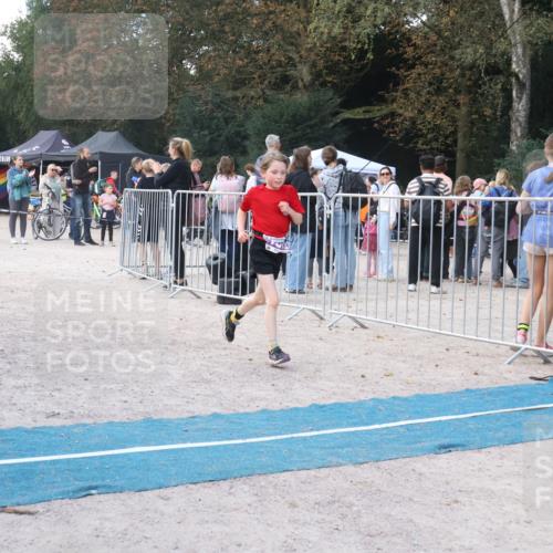 14.09.2025 - Stadtparktriathlon Strokosch-Dieckow http://msf.ph/oto/8901640 14.09.2025 15:05:06 Ziel 1792, 1801, 1813, 1838, 1855 meine-sportfotos.de