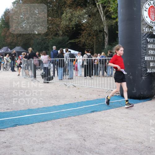 14.09.2025 - Stadtparktriathlon Strokosch-Dieckow http://msf.ph/oto/8901648 14.09.2025 15:05:07 Ziel 1792, 1801, 1803, 1813, 1838, 1855 meine-sportfotos.de