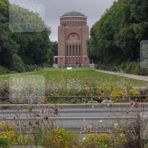 14.09.2025 - Stadtparktriathlon Michael Burmester http://msf.ph/oto/8901649 14.09.2025 09:26:30 Radfahren 306, 320, 356, 381, 389, 419, 439, 443, 447, 472, 486, 495 meine-sportfotos.de