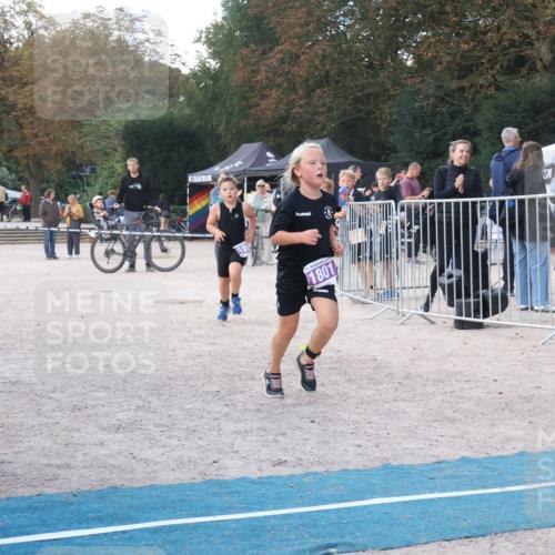 14.09.2025 - Stadtparktriathlon Strokosch-Dieckow http://msf.ph/oto/8901656 14.09.2025 15:05:10 Ziel 1792, 1801, 1803, 1813, 1855 meine-sportfotos.de
