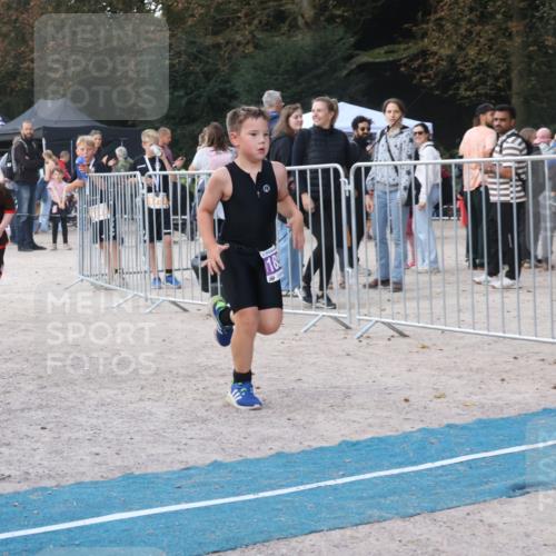 14.09.2025 - Stadtparktriathlon Strokosch-Dieckow http://msf.ph/oto/8901669 14.09.2025 15:05:12 Ziel 1795, 1801, 1803, 1813, 1855 meine-sportfotos.de