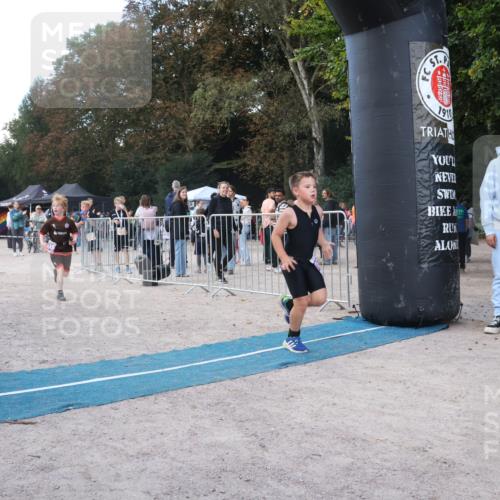 14.09.2025 - Stadtparktriathlon Strokosch-Dieckow http://msf.ph/oto/8901673 14.09.2025 15:05:12 Ziel 1795, 1801, 1803, 1813, 1855 meine-sportfotos.de