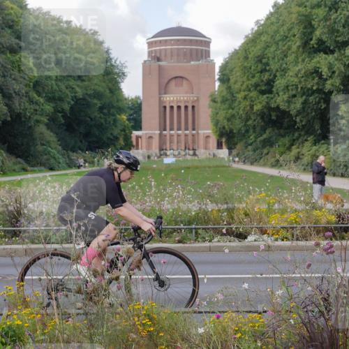 14.09.2025 - Stadtparktriathlon Michael Burmester http://msf.ph/oto/8901676 14.09.2025 13:18:51 Radfahren 1431, 1489, 1493, 1508, 1519, 1539 meine-sportfotos.de