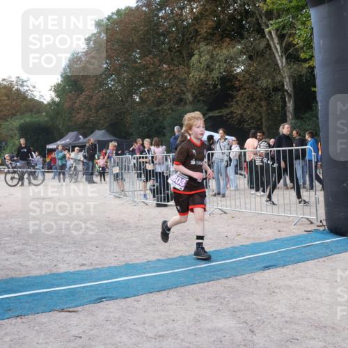 14.09.2025 - Stadtparktriathlon Strokosch-Dieckow http://msf.ph/oto/8901683 14.09.2025 15:05:14 Ziel 1795, 1801, 1803, 1813, 1855 meine-sportfotos.de