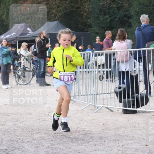 14.09.2025 - Stadtparktriathlon Strokosch-Dieckow http://msf.ph/oto/8901714 14.09.2025 15:06:01 Ziel 1811 meine-sportfotos.de