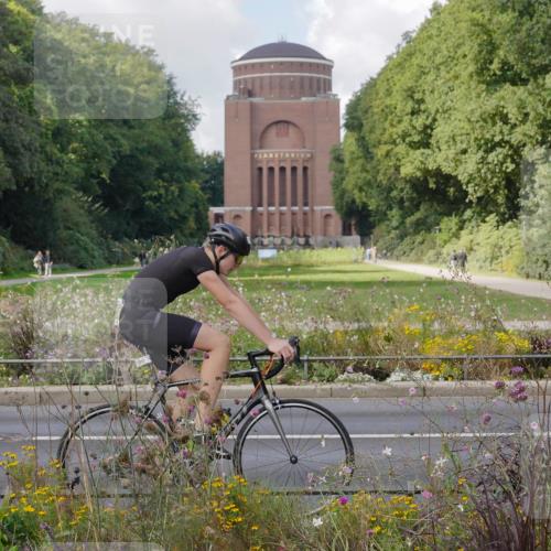 14.09.2025 - Stadtparktriathlon Michael Burmester http://msf.ph/oto/8901727 14.09.2025 13:19:30 Radfahren 1473, 1476, 1484, 1546, 1558, 1611 meine-sportfotos.de