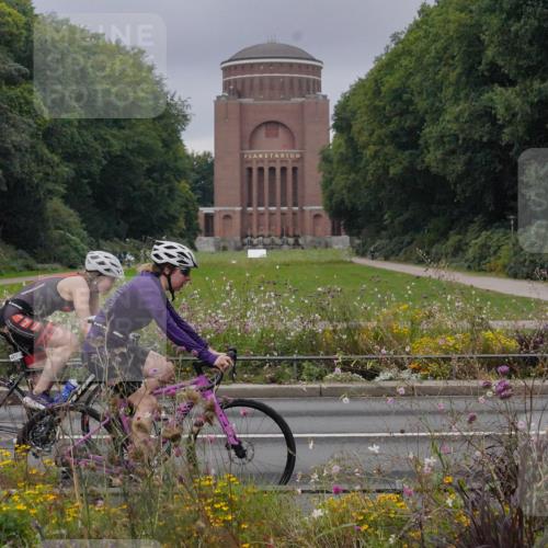 14.09.2025 - Stadtparktriathlon Michael Burmester http://msf.ph/oto/8901731 14.09.2025 09:27:06 Radfahren 469, 477, 492, 497, 503 meine-sportfotos.de