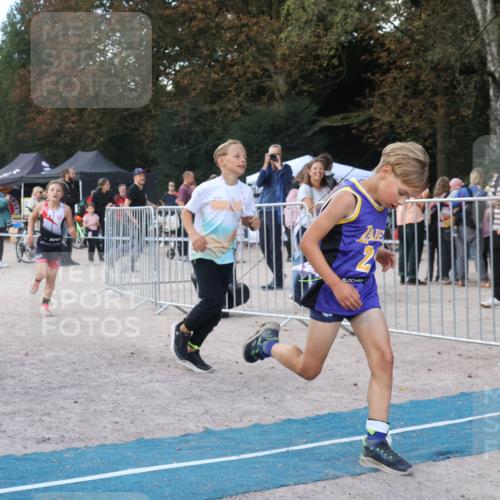 14.09.2025 - Stadtparktriathlon Strokosch-Dieckow http://msf.ph/oto/8901737 14.09.2025 15:06:20 Ziel 1817, 1856 meine-sportfotos.de