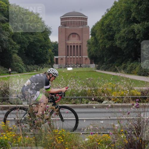 14.09.2025 - Stadtparktriathlon Michael Burmester http://msf.ph/oto/8901771 14.09.2025 09:27:43 Radfahren 379, 380, 386, 401, 404, 445, 506 meine-sportfotos.de