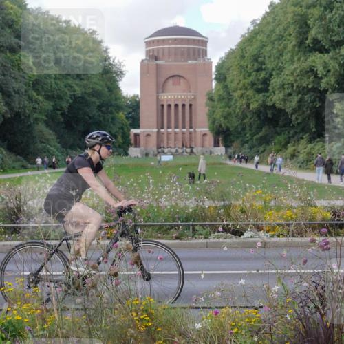 14.09.2025 - Stadtparktriathlon Michael Burmester http://msf.ph/oto/8901822 14.09.2025 13:20:50 Radfahren 1435, 1463, 1483, 1528, 1579, 1603 meine-sportfotos.de