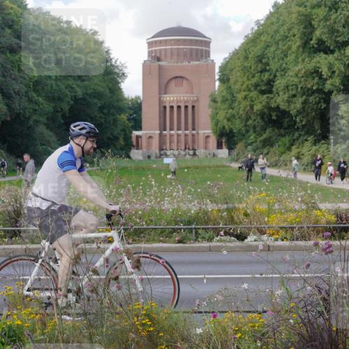 14.09.2025 - Stadtparktriathlon Michael Burmester http://msf.ph/oto/8901869 14.09.2025 13:21:55 Radfahren 1475, 1490, 1495, 1514, 1525, 1604, 1614, 1617 meine-sportfotos.de