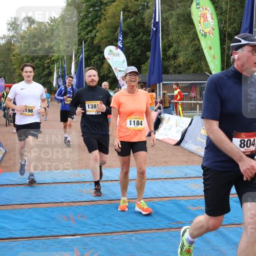 14.09.2025 - Airport Race Strokosch-Dieckow http://msf.ph/oto/8901881 14.09.2025 12:32:48 Ziel 15, 198, 412, 804, 1168, 1184, 1225, 1269, 1381, 1413, 2107, 2172, 4196, 5456, 5511 meine-sportfotos.de