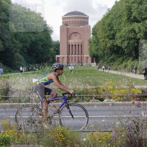 14.09.2025 - Stadtparktriathlon Michael Burmester http://msf.ph/oto/8901911 14.09.2025 13:22:37 Radfahren 1423, 1468, 1471, 1492, 1536, 1599, 1610 meine-sportfotos.de