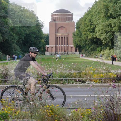 14.09.2025 - Stadtparktriathlon Michael Burmester http://msf.ph/oto/8901932 14.09.2025 13:22:56 Radfahren 1324, 1350, 1451, 1481, 1491 meine-sportfotos.de