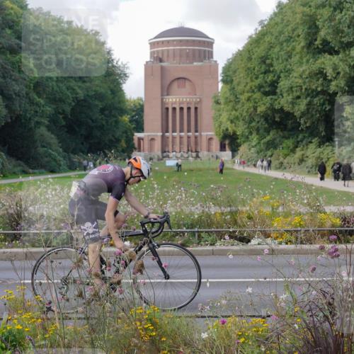 14.09.2025 - Stadtparktriathlon Michael Burmester http://msf.ph/oto/8901964 14.09.2025 13:23:36 Radfahren 1425, 1455, 1542, 1563, 1574 meine-sportfotos.de