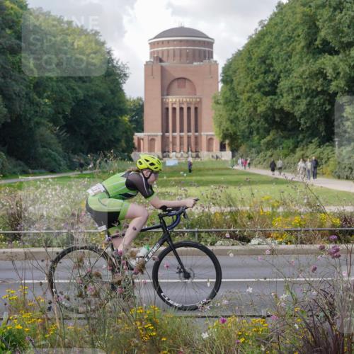 14.09.2025 - Stadtparktriathlon Michael Burmester http://msf.ph/oto/8901987 14.09.2025 13:24:08 Radfahren 1429, 1441, 1506, 1606, 1615 meine-sportfotos.de