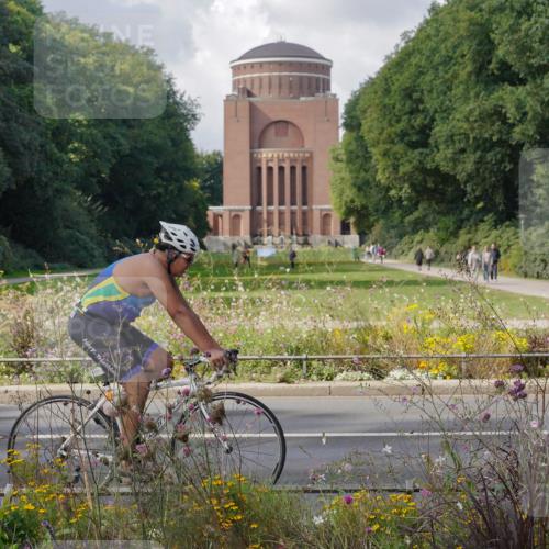 14.09.2025 - Stadtparktriathlon Michael Burmester http://msf.ph/oto/8901996 14.09.2025 13:24:10 Radfahren 1429, 1441, 1506, 1531, 1606, 1615 meine-sportfotos.de