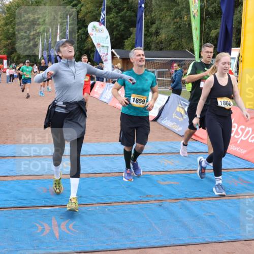 14.09.2025 - Airport Race Strokosch-Dieckow http://msf.ph/oto/8902111 14.09.2025 12:35:09 Ziel 130, 280, 631, 652, 677, 752, 834, 852, 1152, 1264, 1405, 1758, 1817, 1859, 1866, 4209, 4270 meine-sportfotos.de