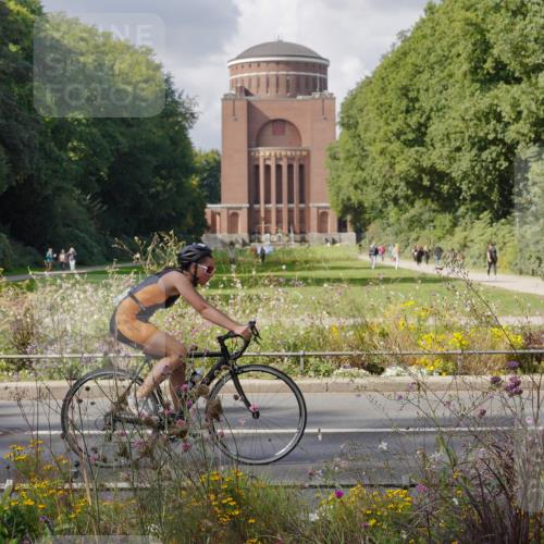 14.09.2025 - Stadtparktriathlon Michael Burmester http://msf.ph/oto/8902184 14.09.2025 13:25:05 Radfahren 1323, 1432, 1474, 1479, 1532, 1544, 1597 meine-sportfotos.de