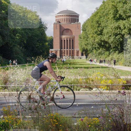 14.09.2025 - Stadtparktriathlon Michael Burmester http://msf.ph/oto/8902190 14.09.2025 13:25:07 Radfahren 1323, 1432, 1474, 1479, 1532, 1544, 1568, 1586 meine-sportfotos.de