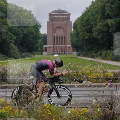 14.09.2025 - Stadtparktriathlon Michael Burmester http://msf.ph/oto/8902197 14.09.2025 09:31:29 Radfahren 397, 405, 421, 425, 488 meine-sportfotos.de