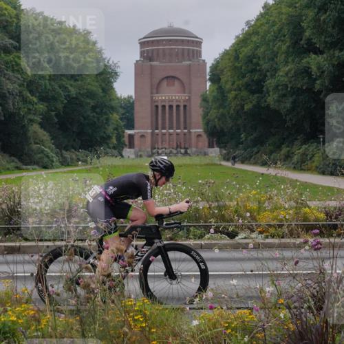 14.09.2025 - Stadtparktriathlon Michael Burmester http://msf.ph/oto/8902214 14.09.2025 09:31:59 Radfahren 431, 446, 493 meine-sportfotos.de