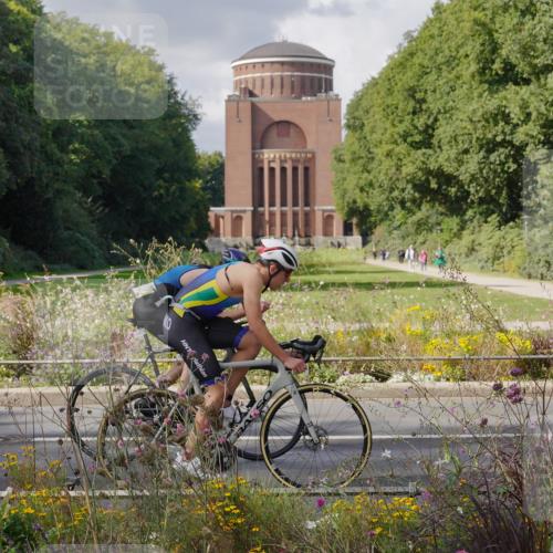 14.09.2025 - Stadtparktriathlon Michael Burmester http://msf.ph/oto/8902227 14.09.2025 13:25:54 Radfahren 1427, 1472, 1498, 1507, 1522, 1546, 1598 meine-sportfotos.de