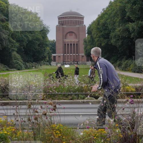 14.09.2025 - Stadtparktriathlon Michael Burmester http://msf.ph/oto/8902229 14.09.2025 09:32:15 Radfahren 468 meine-sportfotos.de