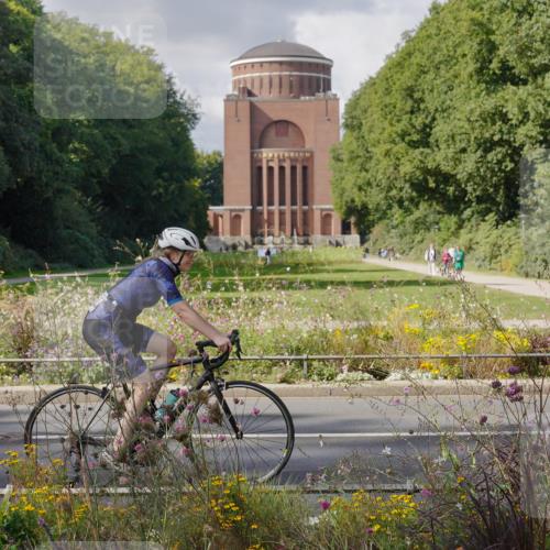 14.09.2025 - Stadtparktriathlon Michael Burmester http://msf.ph/oto/8902240 14.09.2025 13:26:12 Radfahren 1454, 1484, 1583, 1611 meine-sportfotos.de