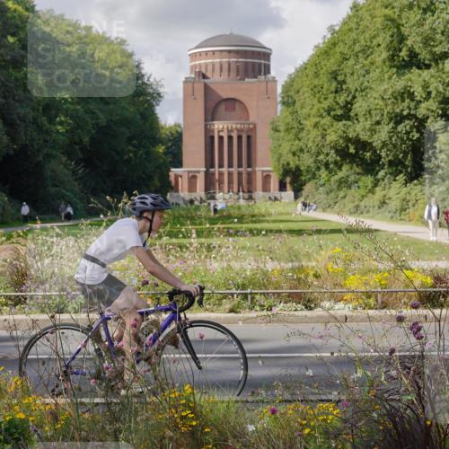 14.09.2025 - Stadtparktriathlon Michael Burmester http://msf.ph/oto/8902280 14.09.2025 13:26:57 Radfahren 1436, 1447, 1448, 1493, 1526, 1537, 1549, 1571, 1587, 1591 meine-sportfotos.de
