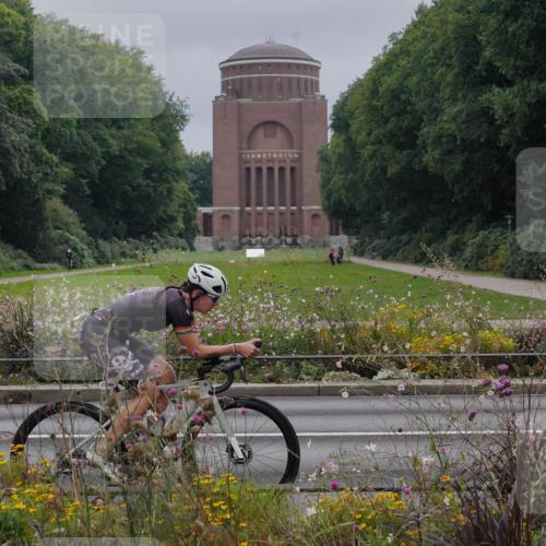 14.09.2025 - Stadtparktriathlon Michael Burmester http://msf.ph/oto/8902294 14.09.2025 09:33:24 Radfahren 420, 443, 447, 455, 459, 465, 486, 495 meine-sportfotos.de