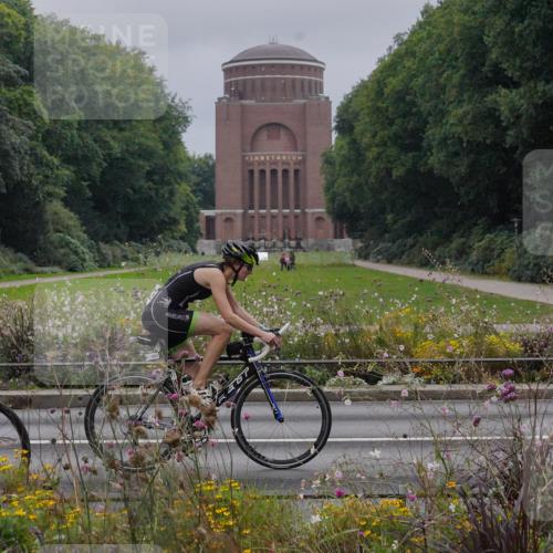 14.09.2025 - Stadtparktriathlon Michael Burmester http://msf.ph/oto/8902303 14.09.2025 09:33:31 Radfahren 420, 443, 447, 459, 486, 495 meine-sportfotos.de