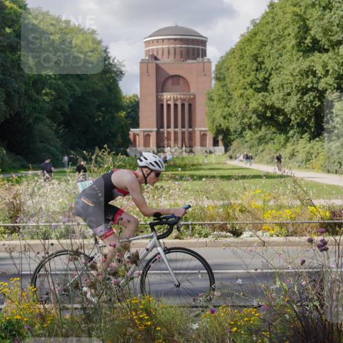14.09.2025 - Stadtparktriathlon Michael Burmester http://msf.ph/oto/8902320 14.09.2025 13:27:23 Radfahren 1426, 1431, 1513, 1581, 1607 meine-sportfotos.de