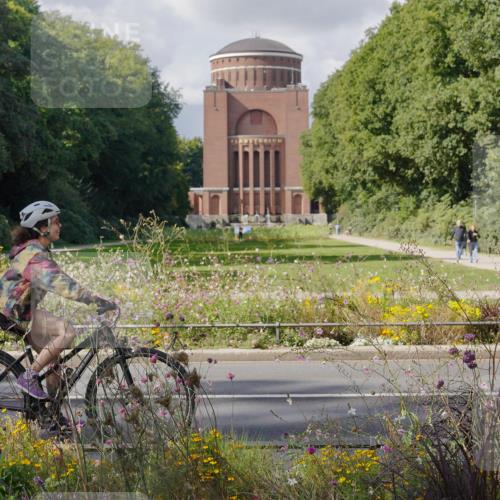 14.09.2025 - Stadtparktriathlon Michael Burmester http://msf.ph/oto/8902347 14.09.2025 13:28:10 Radfahren 1422, 1438, 1439, 1538 meine-sportfotos.de