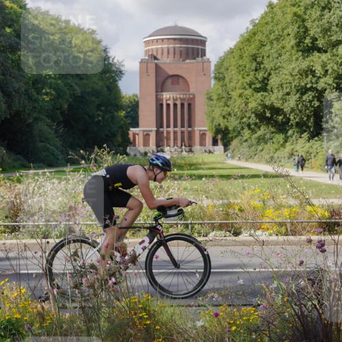 14.09.2025 - Stadtparktriathlon Michael Burmester http://msf.ph/oto/8902353 14.09.2025 13:28:15 Radfahren 1422, 1438, 1439, 1538, 1539, 1578, 1616 meine-sportfotos.de