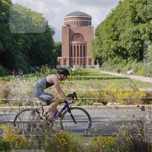 14.09.2025 - Stadtparktriathlon Michael Burmester http://msf.ph/oto/8902375 14.09.2025 13:28:40 Radfahren 1547, 1580, 1604, 1617 meine-sportfotos.de