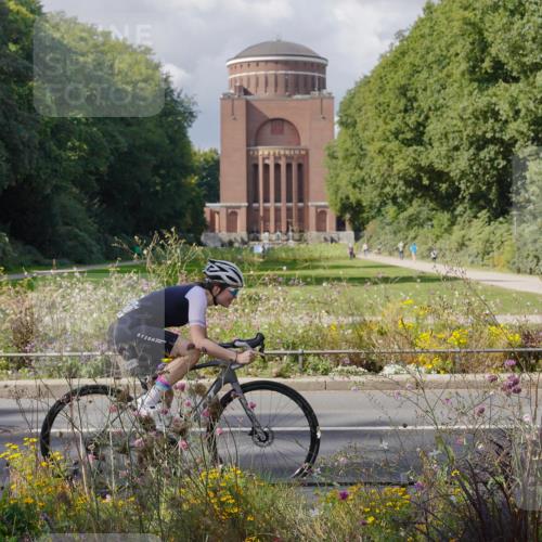 14.09.2025 - Stadtparktriathlon Michael Burmester http://msf.ph/oto/8902407 14.09.2025 13:29:57 Radfahren 1430, 1444, 1468 meine-sportfotos.de