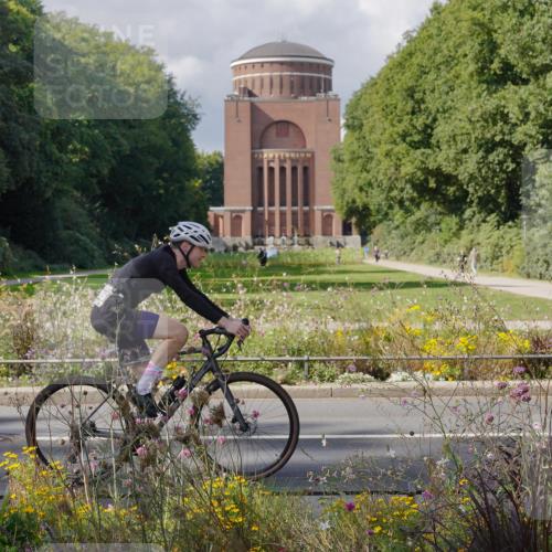 14.09.2025 - Stadtparktriathlon Michael Burmester http://msf.ph/oto/8902420 14.09.2025 13:30:28 Radfahren 1463, 1487, 1505 meine-sportfotos.de