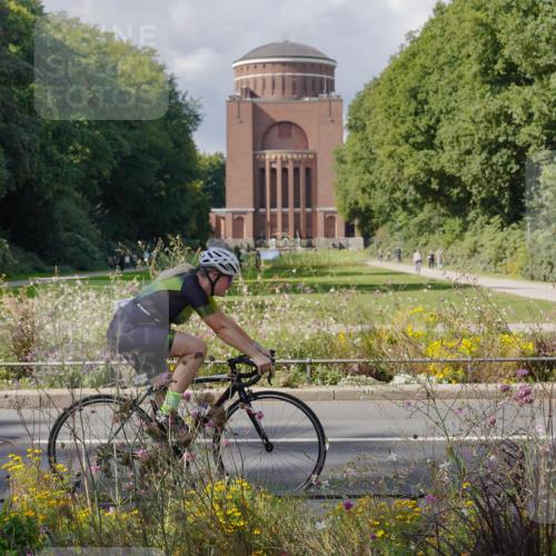14.09.2025 - Stadtparktriathlon Michael Burmester http://msf.ph/oto/8902424 14.09.2025 13:30:53 Radfahren 1456, 1490, 1520 meine-sportfotos.de