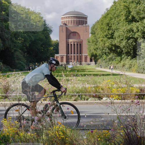 14.09.2025 - Stadtparktriathlon Michael Burmester http://msf.ph/oto/8902430 14.09.2025 13:30:58 Radfahren 1451, 1456, 1490, 1520, 1584, 1599 meine-sportfotos.de