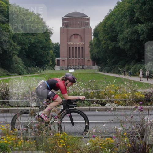 14.09.2025 - Stadtparktriathlon Michael Burmester http://msf.ph/oto/8902454 14.09.2025 09:40:12 Radfahren 454, 464, 481, 482 meine-sportfotos.de