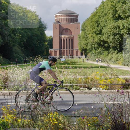 14.09.2025 - Stadtparktriathlon Michael Burmester http://msf.ph/oto/8902461 14.09.2025 13:32:00 Radfahren 1331, 1423, 1488, 1491, 1523, 1535, 1593 meine-sportfotos.de