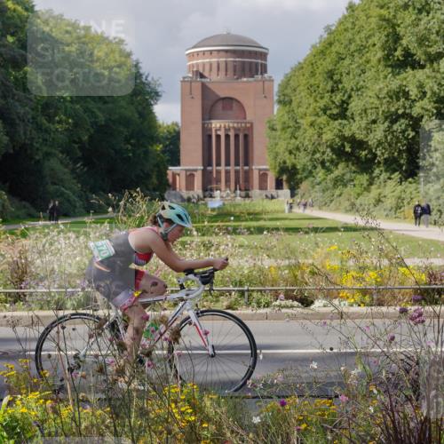 14.09.2025 - Stadtparktriathlon Michael Burmester http://msf.ph/oto/8902473 14.09.2025 13:32:15 Radfahren 1496, 1546, 1570, 1606 meine-sportfotos.de
