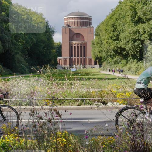 14.09.2025 - Stadtparktriathlon Michael Burmester http://msf.ph/oto/8902491 14.09.2025 13:32:46 Radfahren 1531, 1541, 1544, 1557, 1559, 1563 meine-sportfotos.de