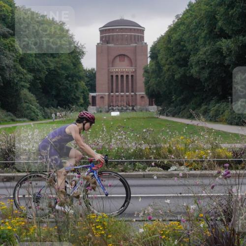 14.09.2025 - Stadtparktriathlon Michael Burmester http://msf.ph/oto/8902494 14.09.2025 09:41:16 Radfahren 439, 459 meine-sportfotos.de