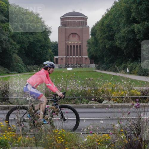 14.09.2025 - Stadtparktriathlon Michael Burmester http://msf.ph/oto/8902504 14.09.2025 09:42:15 Radfahren 415, 438, 460, 462, 479, 497 meine-sportfotos.de