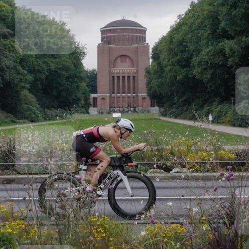 14.09.2025 - Stadtparktriathlon Michael Burmester http://msf.ph/oto/8902506 14.09.2025 09:42:17 Radfahren 415, 438, 460, 462, 479, 497 meine-sportfotos.de