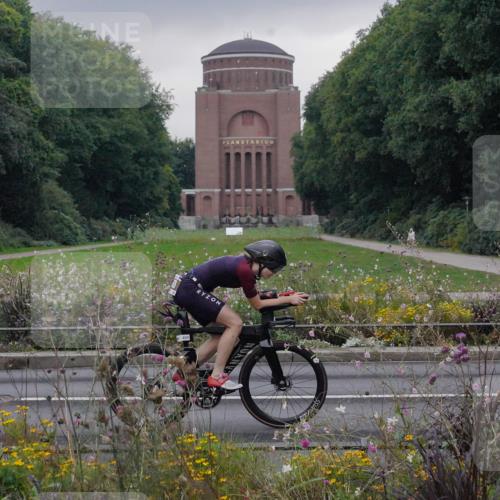 14.09.2025 - Stadtparktriathlon Michael Burmester http://msf.ph/oto/8902510 14.09.2025 09:42:19 Radfahren 415, 438, 460, 462, 479, 497 meine-sportfotos.de